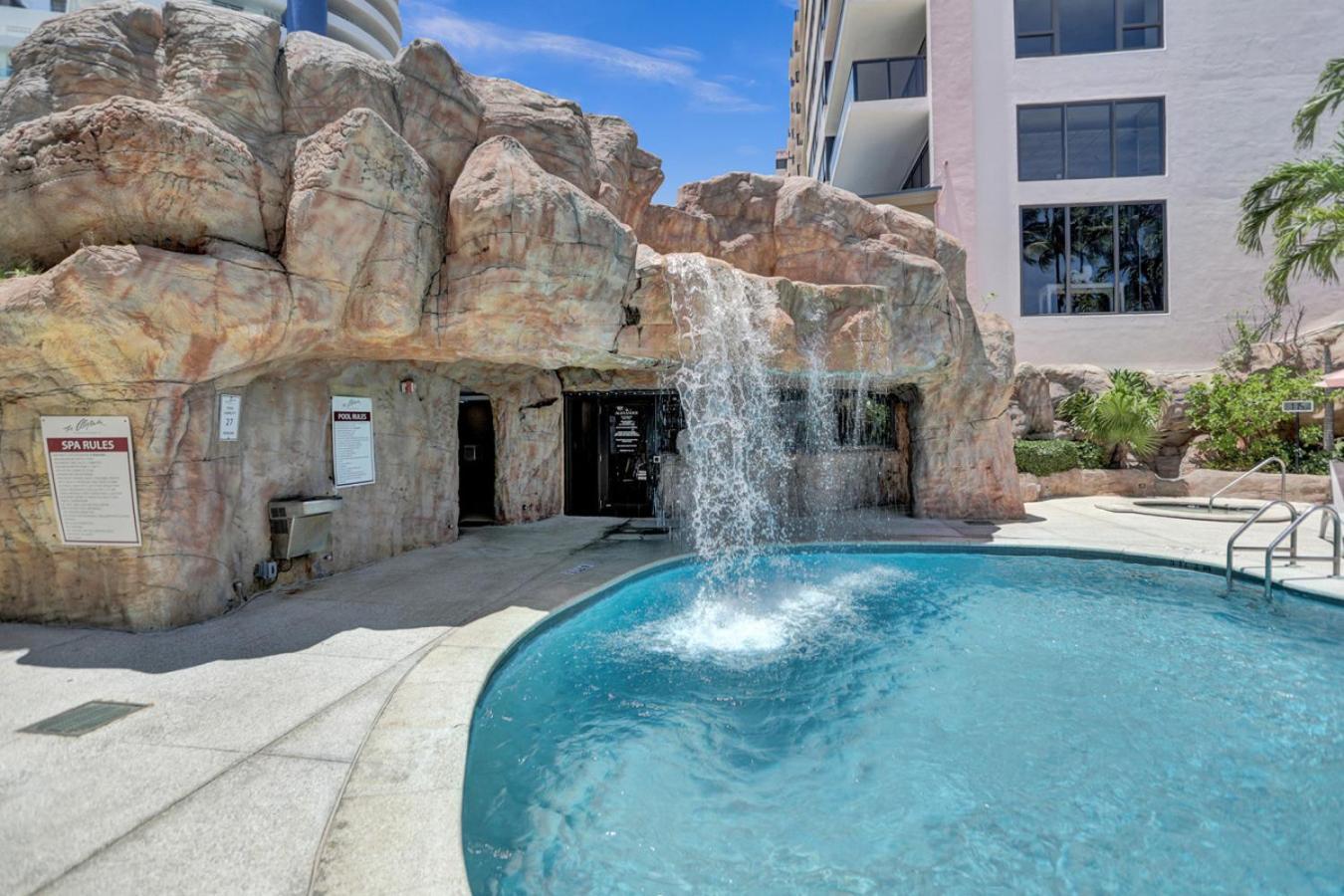 Classic Amenities Steps From The With Gym And Pool 1208 Apartamento Miami Beach