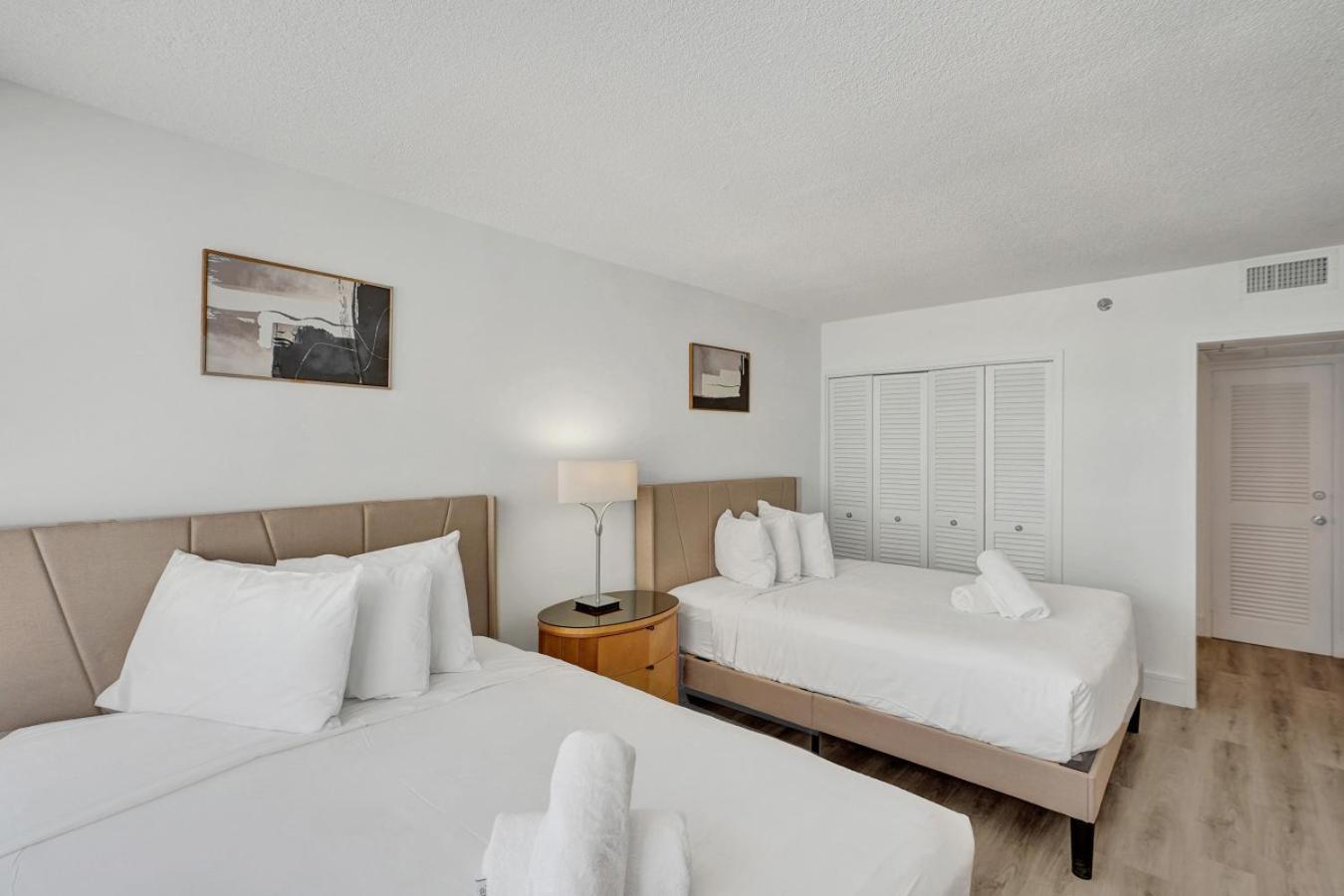 Apartamento Classic Amenities Steps From The With Gym And Pool 1208 *